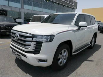 Toyota  Land Cruiser  GXR Twin Turbo  2023  Automatic  300 Km  6 Cylinder  Four Wheel Drive (4WD)  SUV  White  With Warranty