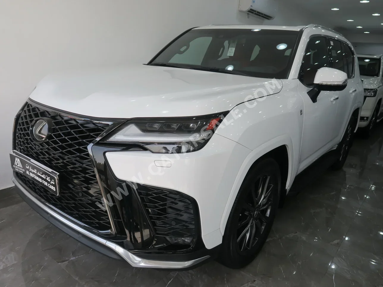 Lexus  LX  600 F Sport  2022  Automatic  41,000 Km  6 Cylinder  Four Wheel Drive (4WD)  SUV  White  With Warranty