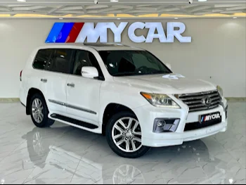 Lexus  LX  570  2012  Automatic  400,000 Km  8 Cylinder  Four Wheel Drive (4WD)  SUV  White