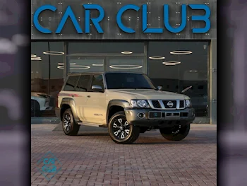 Nissan  Patrol  Super Safari  2023  Automatic  21٬000 Km  6 Cylinder  Four Wheel Drive (4WD)  SUV  Beige  With Warranty