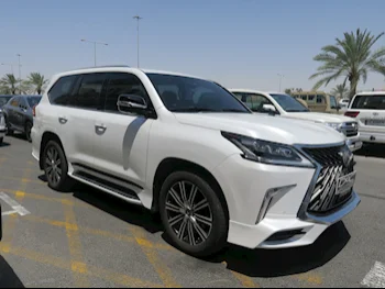 Lexus  LX  570  2018  Automatic  157,000 Km  8 Cylinder  Four Wheel Drive (4WD)  SUV  White