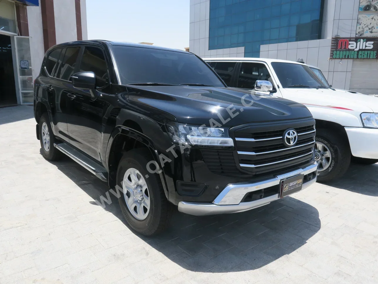 Toyota  Land Cruiser  GX  2023  Automatic  42,000 Km  6 Cylinder  Four Wheel Drive (4WD)  SUV  Black