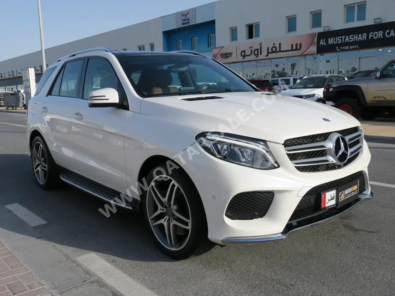 Mercedes-Benz GLE 400 2017 Automatic 98,000 Km 6 Cylinder Four Wheel Drive (4WD) SUV White