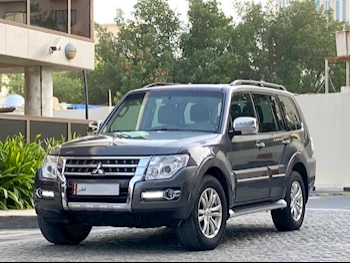 Mitsubishi  Pajero  3.8  2017  Automatic  83,000 Km  6 Cylinder  Four Wheel Drive (4WD)  SUV  Gray