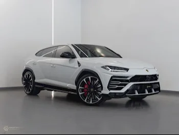 Lamborghini  Urus  2019  Automatic  40,800 Km  8 Cylinder  All Wheel Drive (AWD)  SUV  White