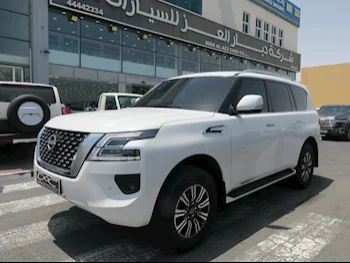 Nissan  Patrol  SE  2023  Automatic  1,000 Km  6 Cylinder  Four Wheel Drive (4WD)  SUV  White  With Warranty