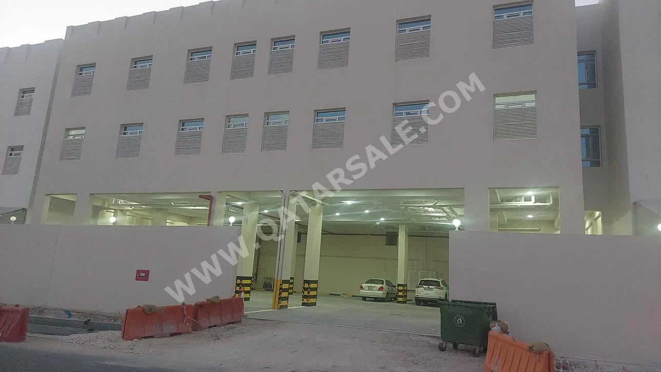 2 Bedrooms  Apartment  For Rent  in Al Daayen -  Al Khisah  Not Furnished