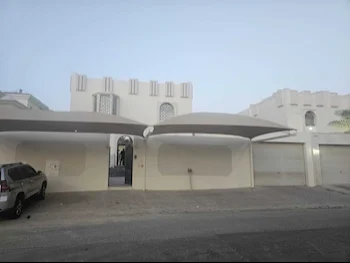 Family Residential  - Not Furnished  - Al Rayyan  - Izghawa  - 6 Bedrooms