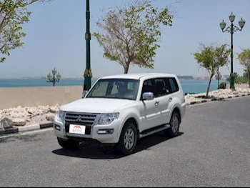 Mitsubishi  Pajero  GLS  2022  Automatic  8,600 Km  6 Cylinder  Four Wheel Drive (4WD)  SUV  White