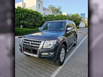 Mitsubishi  Pajero  3.5  2016  Automatic  46,800 Km  6 Cylinder  Four Wheel Drive (4WD)  SUV  Dark Gray