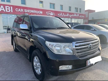 Toyota  Land Cruiser  GXR  2011  Automatic  470,000 Km  6 Cylinder  Four Wheel Drive (4WD)  SUV  Black