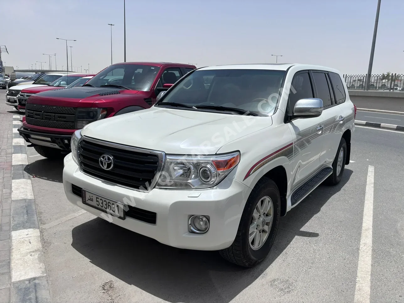 Toyota  Land Cruiser  GXR  2012  Automatic  356,000 Km  6 Cylinder  Four Wheel Drive (4WD)  SUV  Silver