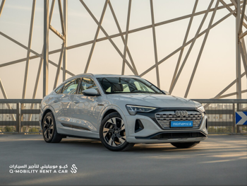 Audi  E-Tron  SUV ( AWD )  White  2024