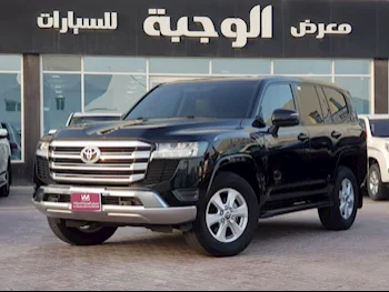 Toyota  Land Cruiser  GXR  2022  Automatic  66,000 Km  6 Cylinder  Four Wheel Drive (4WD)  SUV  Black  With Warranty