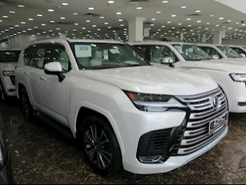 Lexus  LX  600 Luxury  2024  Automatic  0 Km  6 Cylinder  Four Wheel Drive (4WD)  SUV  White  With Warranty