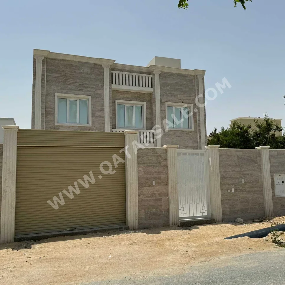 Family Residential  - Not Furnished  - Al Daayen  - Umm Qarn  - 7 Bedrooms