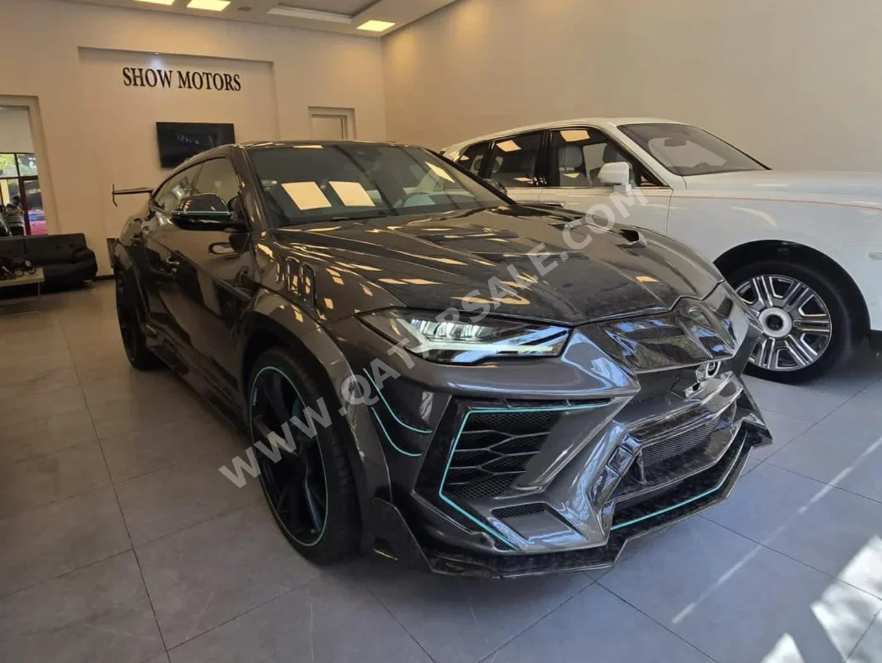 Lamborghini  Urus  Mansory  2023  Automatic  0 Km  8 Cylinder  Four Wheel Drive (4WD)  SUV  Gray  With Warranty