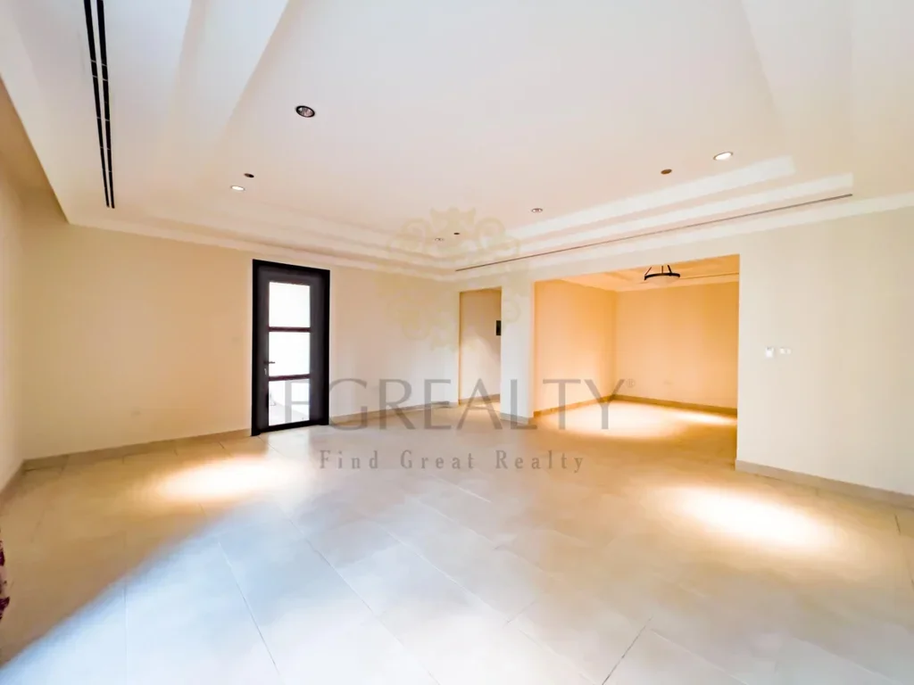 3 Bedrooms  Apartment  For Sale  in Doha -  The Pearl  Not Furnished