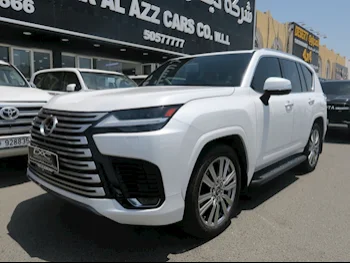 Lexus  LX  600 VIP  2023  Automatic  5,000 Km  6 Cylinder  Four Wheel Drive (4WD)  SUV  White  With Warranty