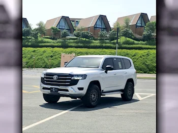 Toyota  Land Cruiser  GX  2022  Automatic  79,000 Km  6 Cylinder  Four Wheel Drive (4WD)  SUV  Silver  With Warranty