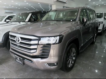 Toyota  Land Cruiser  GXR Twin Turbo  2024  Automatic  0 Km  6 Cylinder  Four Wheel Drive (4WD)  SUV  Bronze  With Warranty