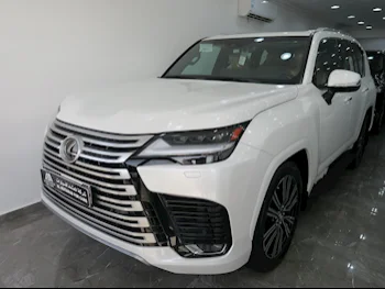 Lexus  LX  600 Luxury  2023  Automatic  19,000 Km  6 Cylinder  Four Wheel Drive (4WD)  SUV  White  With Warranty