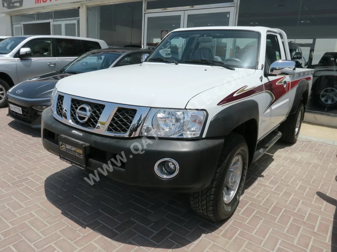 Nissan  Patrol  Pickup  2023  Manual  0 Km  6 Cylinder  Four Wheel Drive (4WD)  Pick Up  White  With Warranty