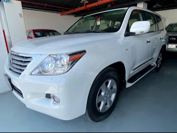 Lexus  LX  570  2008  Automatic  366,000 Km  8 Cylinder  Four Wheel Drive (4WD)  SUV  White