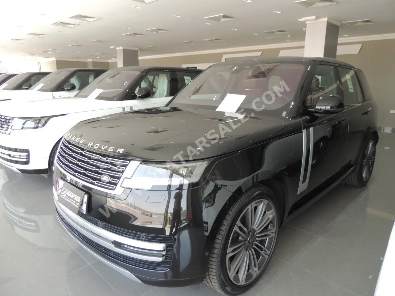 Land Rover  Range Rover  Vogue  Autobiography  2023  Automatic  0 Km  8 Cylinder  Four Wheel Drive (4WD)  SUV  Black  With Warranty