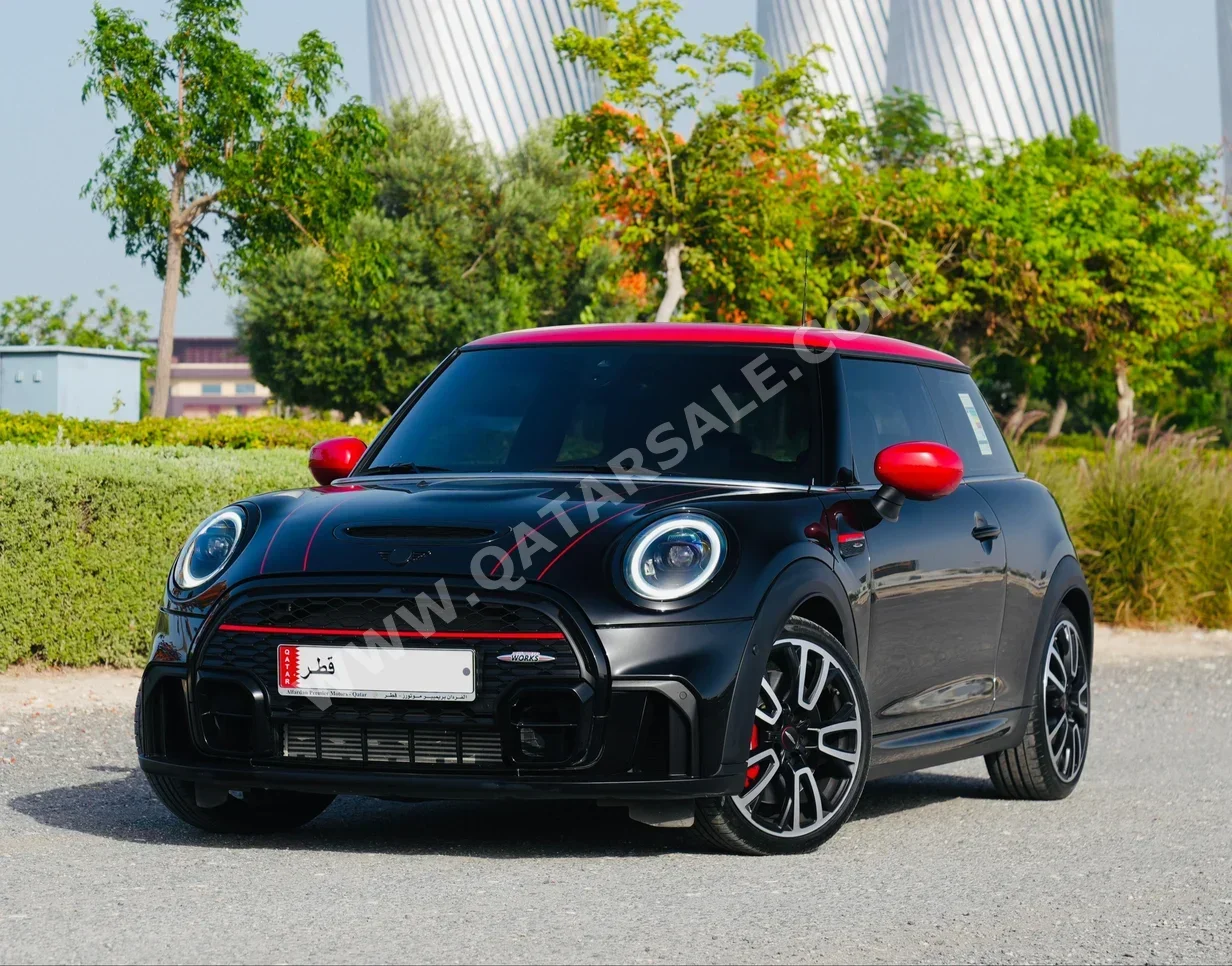 Mini  Cooper  JCW  2022  Automatic  19,000 Km  4 Cylinder  Front Wheel Drive (FWD)  Hatchback  Black  With Warranty