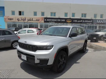 Jeep  Cherokee  Limited  2023  Automatic  0 Km  6 Cylinder  Four Wheel Drive (4WD)  SUV  Silver  With Warranty