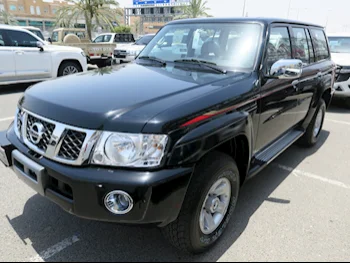 Nissan  Patrol  Safari  2023  Manual  0 Km  6 Cylinder  Four Wheel Drive (4WD)  SUV  Black  With Warranty