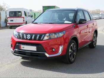 سوزوكي  فيتارا  4 سلندر  هاتش باك  أحمر  2022