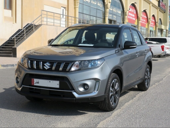 سوزوكي  فيتارا  4 سلندر  هاتش باك  رمادي  2022