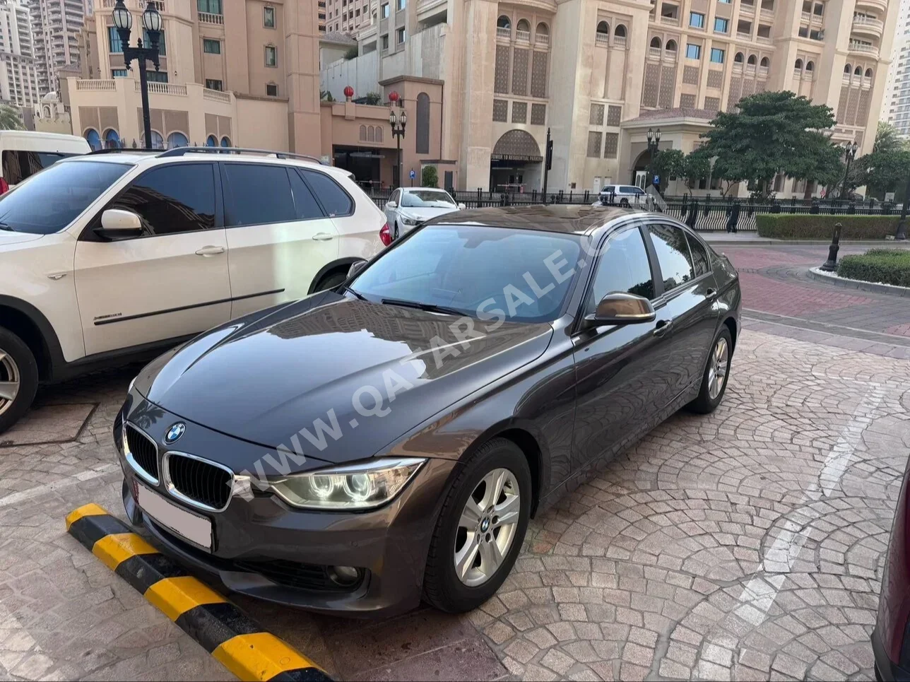 BMW  3-Series  320i  2015  Automatic  148,819 Km  4 Cylinder  Rear Wheel Drive (RWD)  Sedan  Brown