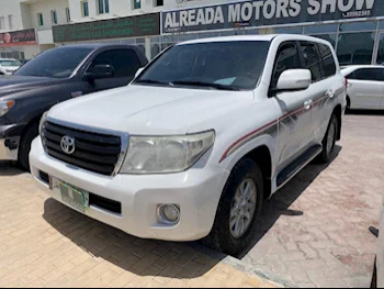 Toyota  Land Cruiser  GX  2013  Automatic  478,000 Km  6 Cylinder  Four Wheel Drive (4WD)  SUV  White