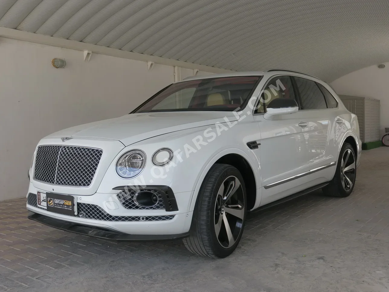 Bentley  Bentayga  2017  Automatic  58,000 Km  12 Cylinder  Four Wheel Drive (4WD)  SUV  White