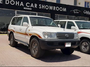 Toyota  Land Cruiser  GX  2002  Automatic  315,000 Km  6 Cylinder  Four Wheel Drive (4WD)  SUV  White