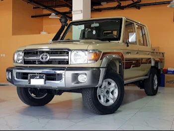 Toyota  Land Cruiser  LX  2023  Manual  0 Km  6 Cylinder  Four Wheel Drive (4WD)  Pick Up  Beige  With Warranty