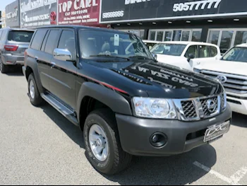 Nissan  Patrol  GL  2023  Automatic  11٬000 Km  6 Cylinder  Four Wheel Drive (4WD)  SUV  Black  With Warranty