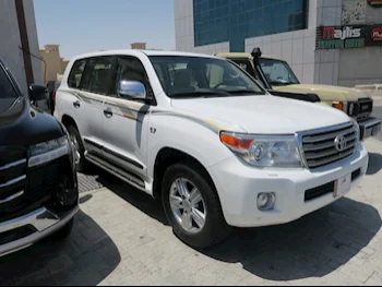 Toyota  Land Cruiser  VXR  2015  Automatic  248,000 Km  8 Cylinder  Four Wheel Drive (4WD)  SUV  White