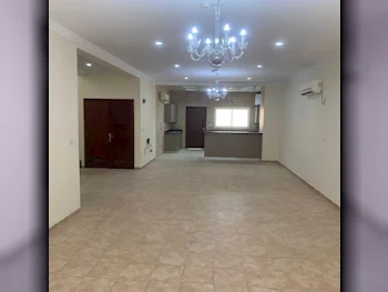 Family Residential  - Semi Furnished  - Al Rayyan  - Ain Khaled  - 3 Bedrooms