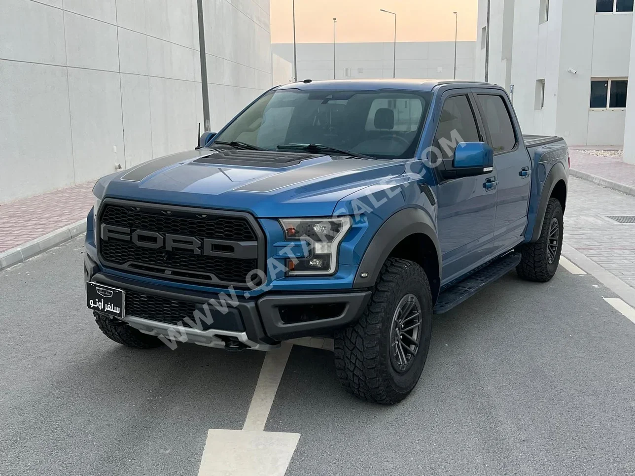 Ford  Raptor  2019  Automatic  97٬000 Km  6 Cylinder  Four Wheel Drive (4WD)  Pick Up  Blue  With Warranty