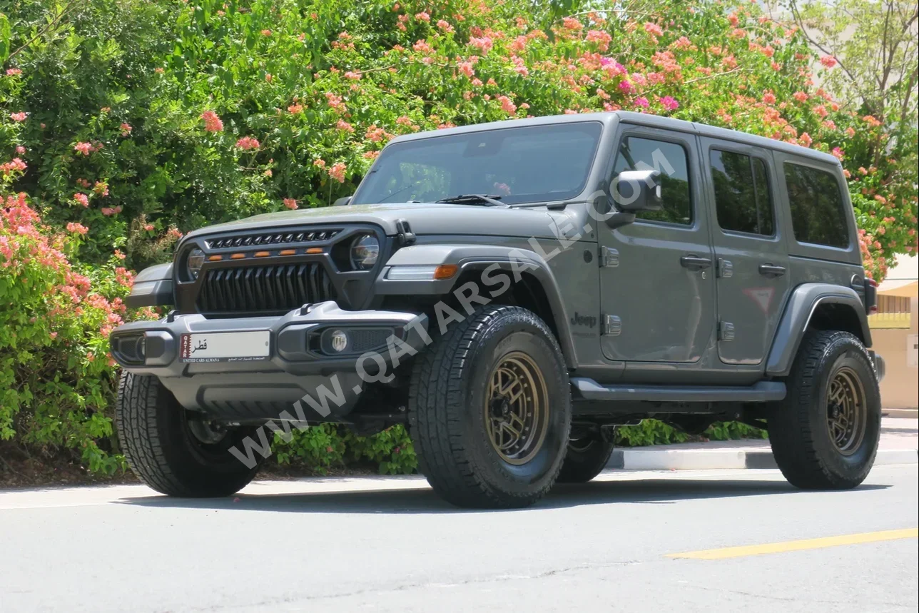 Jeep  Wrangler  Night Eagle  2020  Automatic  146٬000 Km  6 Cylinder  Four Wheel Drive (4WD)  SUV  Gray