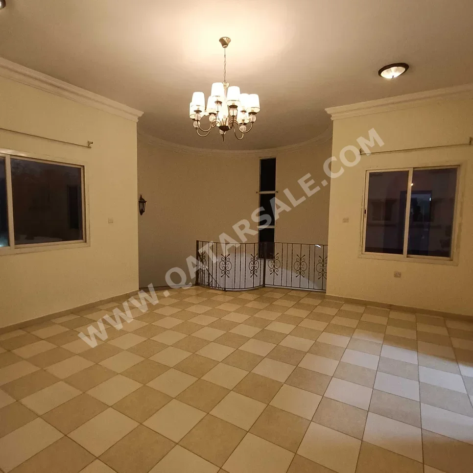 Family Residential  - Not Furnished  - Umm Salal  - Al Kharaitiyat  - 4 Bedrooms