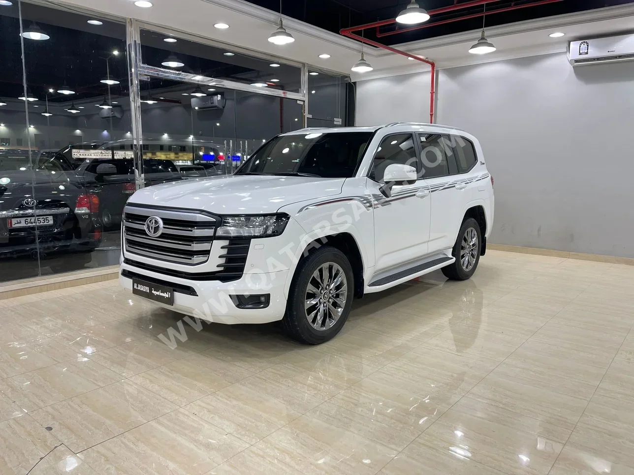 Toyota  Land Cruiser  GXR Twin Turbo  2022  Automatic  68,000 Km  6 Cylinder  Four Wheel Drive (4WD)  SUV  White  With Warranty