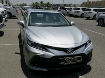  Toyota  Camry  GLE  2024  Automatic  0 Km  4 Cylinder  Front Wheel Drive (FWD)  Sedan  Silver  With Warranty