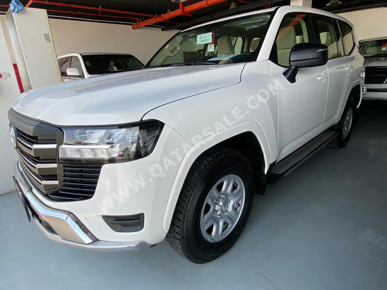 Toyota  Land Cruiser  GX  2022  Automatic  71,000 Km  6 Cylinder  Four Wheel Drive (4WD)  SUV  White  With Warranty