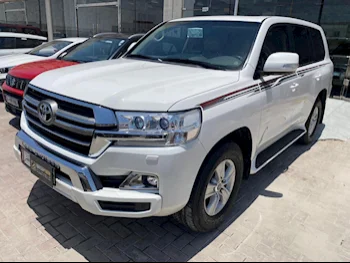 Toyota  Land Cruiser  GXR  2020  Automatic  135,000 Km  6 Cylinder  Four Wheel Drive (4WD)  SUV  White