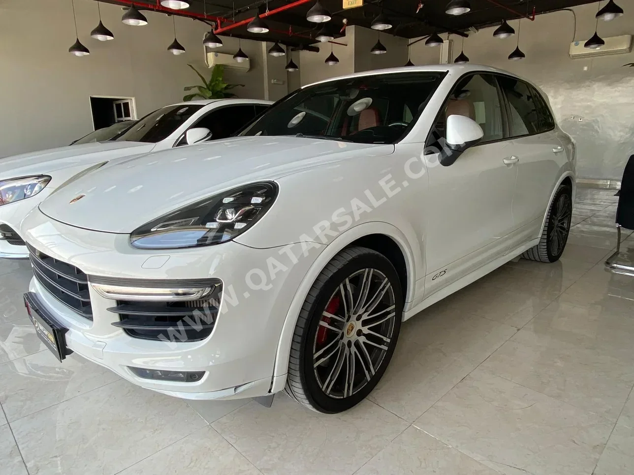  Porsche  Cayenne  GTS  2016  Automatic  110,000 Km  8 Cylinder  Four Wheel Drive (4WD)  SUV  White  With Warranty